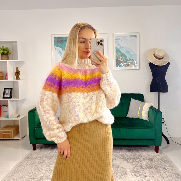 Rose Carmine Doudou Kid Mohair Open Front Sweater - Neutrals Knitwear - Picture 3 of 17